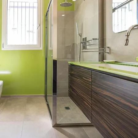 Appartamento Chic And Roomy, House With Parking And Balcony Cattolica